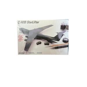 Testors C-141B Starlifter Airplane 1/200 Model Kit #616 Sealed Contents Open Box
